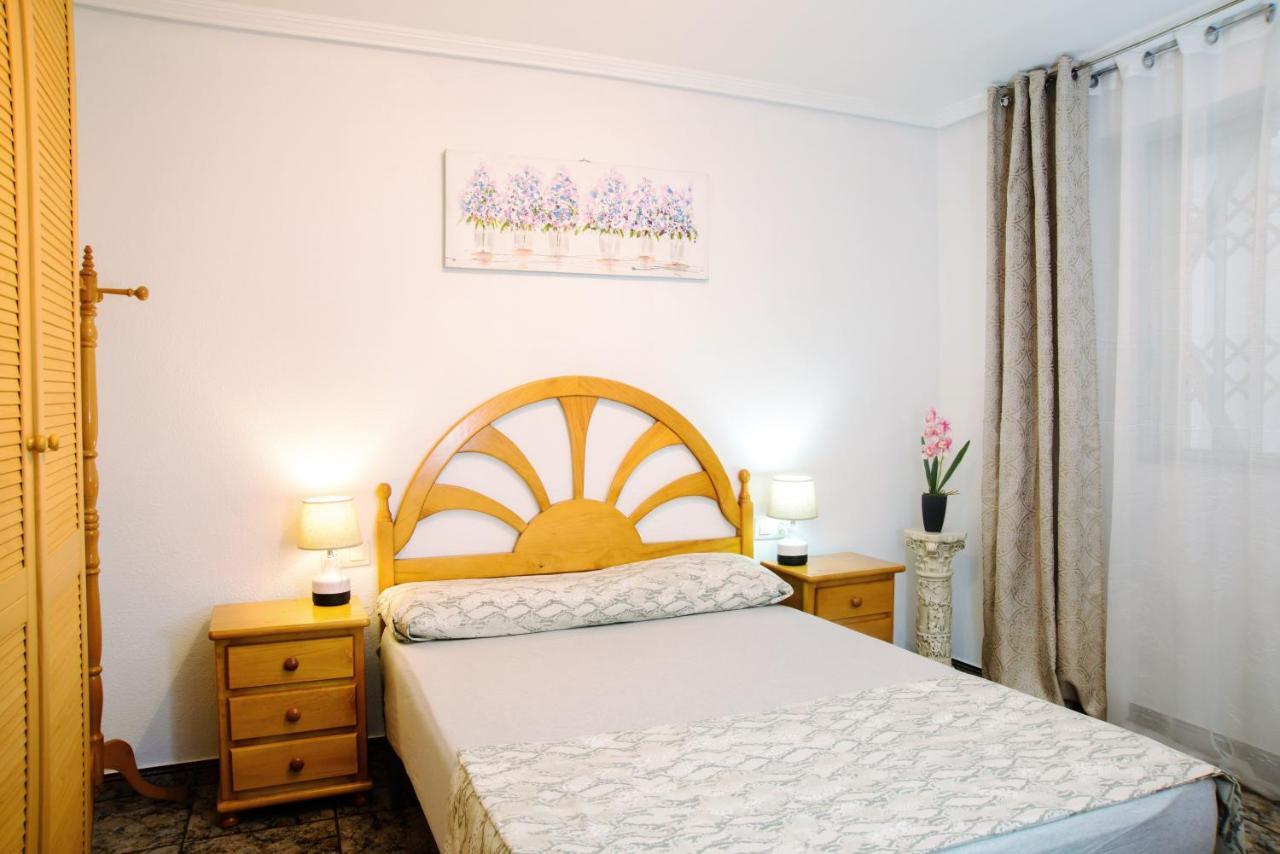 Holiday La Loma Apartment Torrevieja Exterior photo