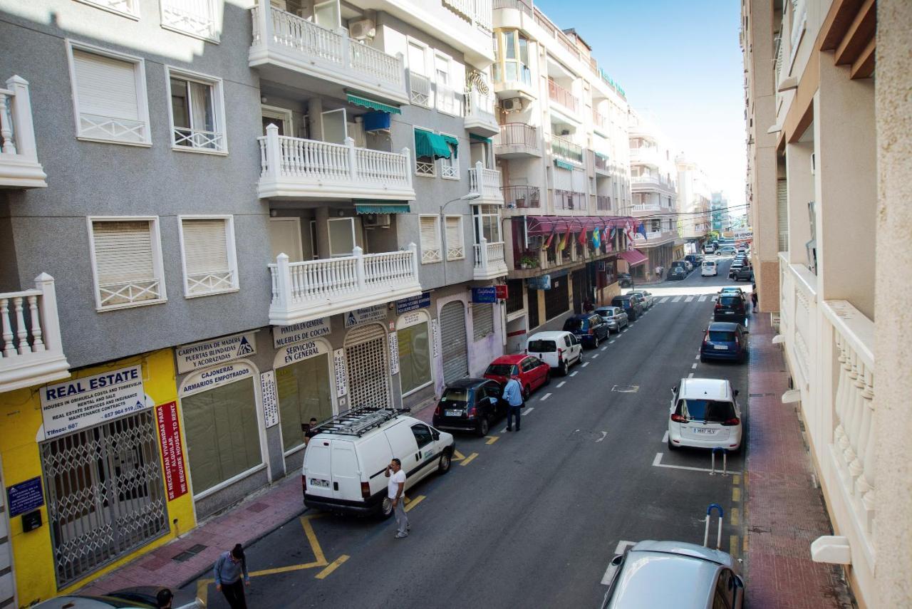 Holiday La Loma Apartment Torrevieja Exterior photo